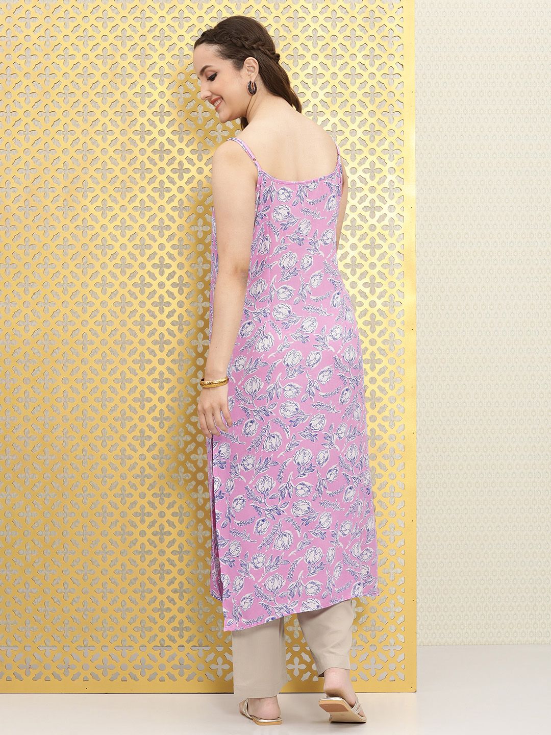 Ode by House of Pataudi Women Pink Floral Printed Fusion Kurta - Distacart