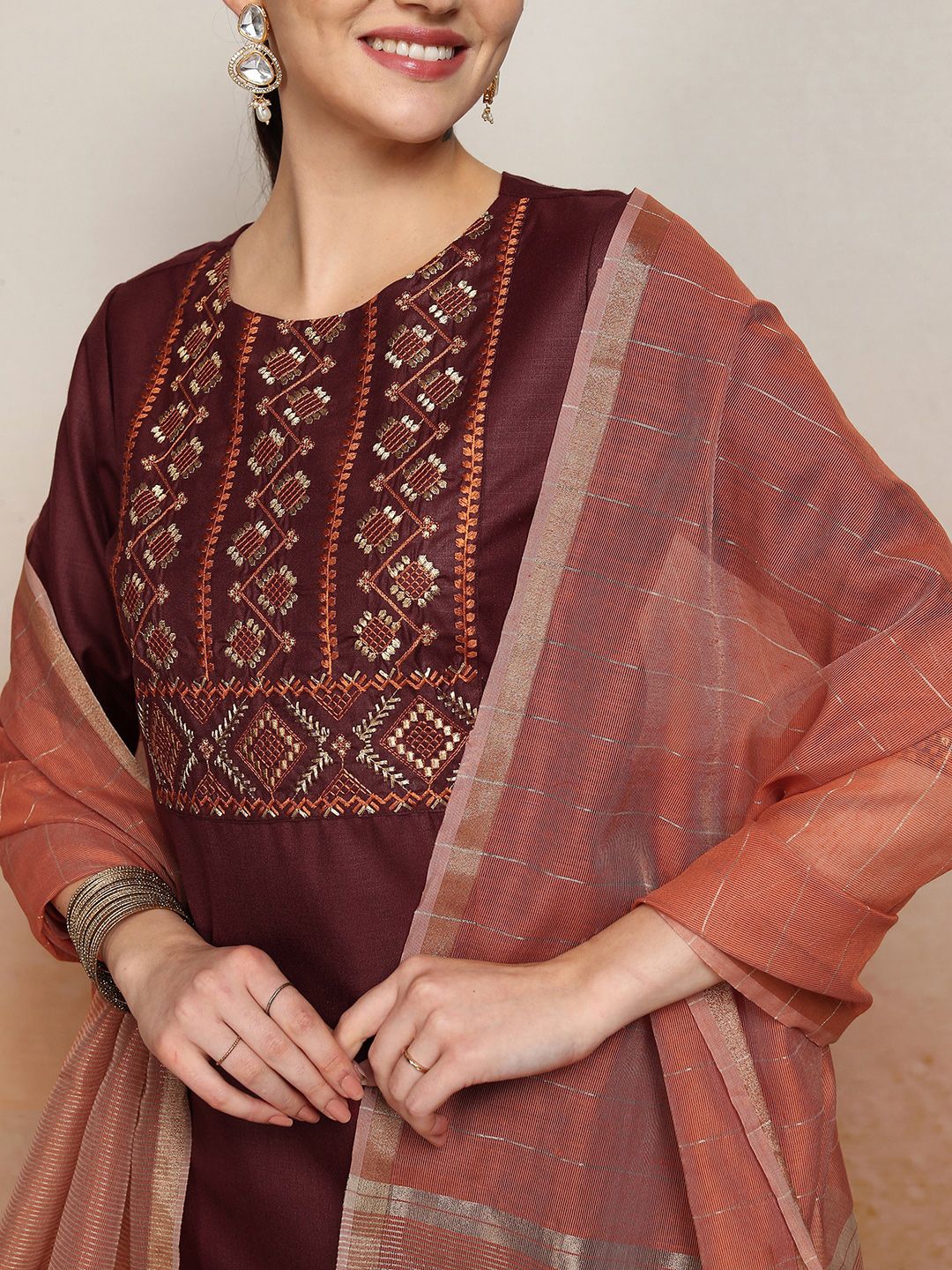 Vishudh Embroidered Rund Neck Straight Kurta & Palazzos With Dupatta - Distacart