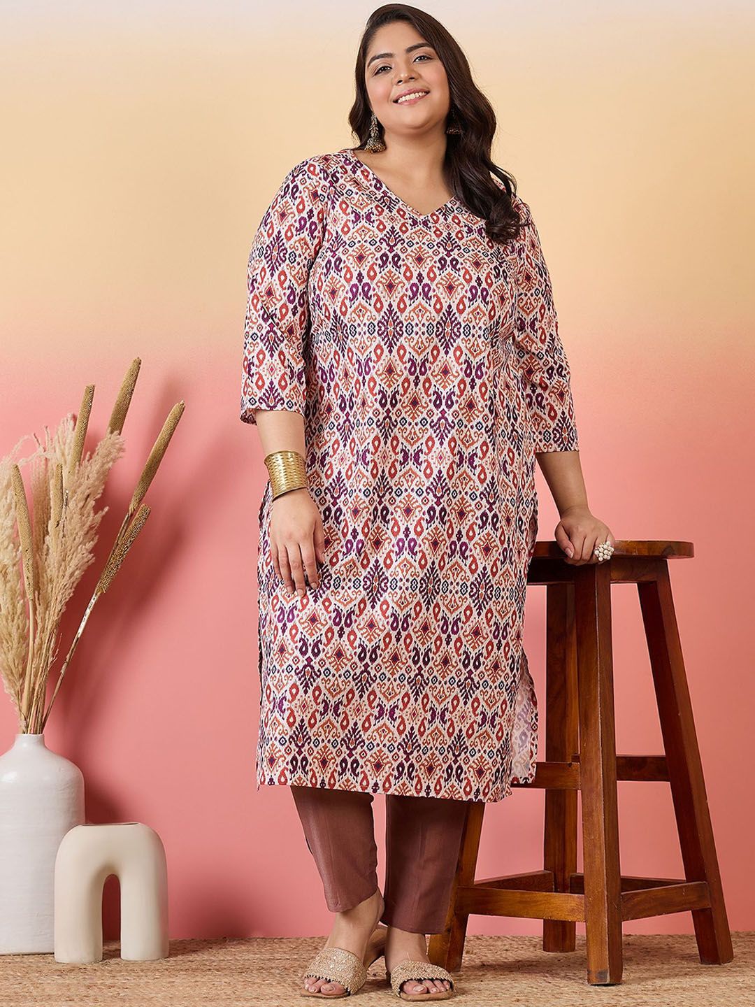 Sztori Plus Size Ethnic Motifs Printed V-Neck Crepe Straight Kurta