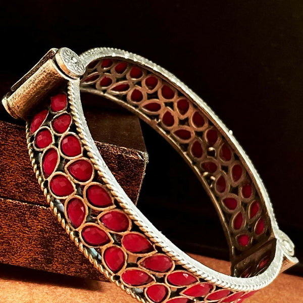 Joban Fashion Red Brass Oxidized Ethnic Openable Kada