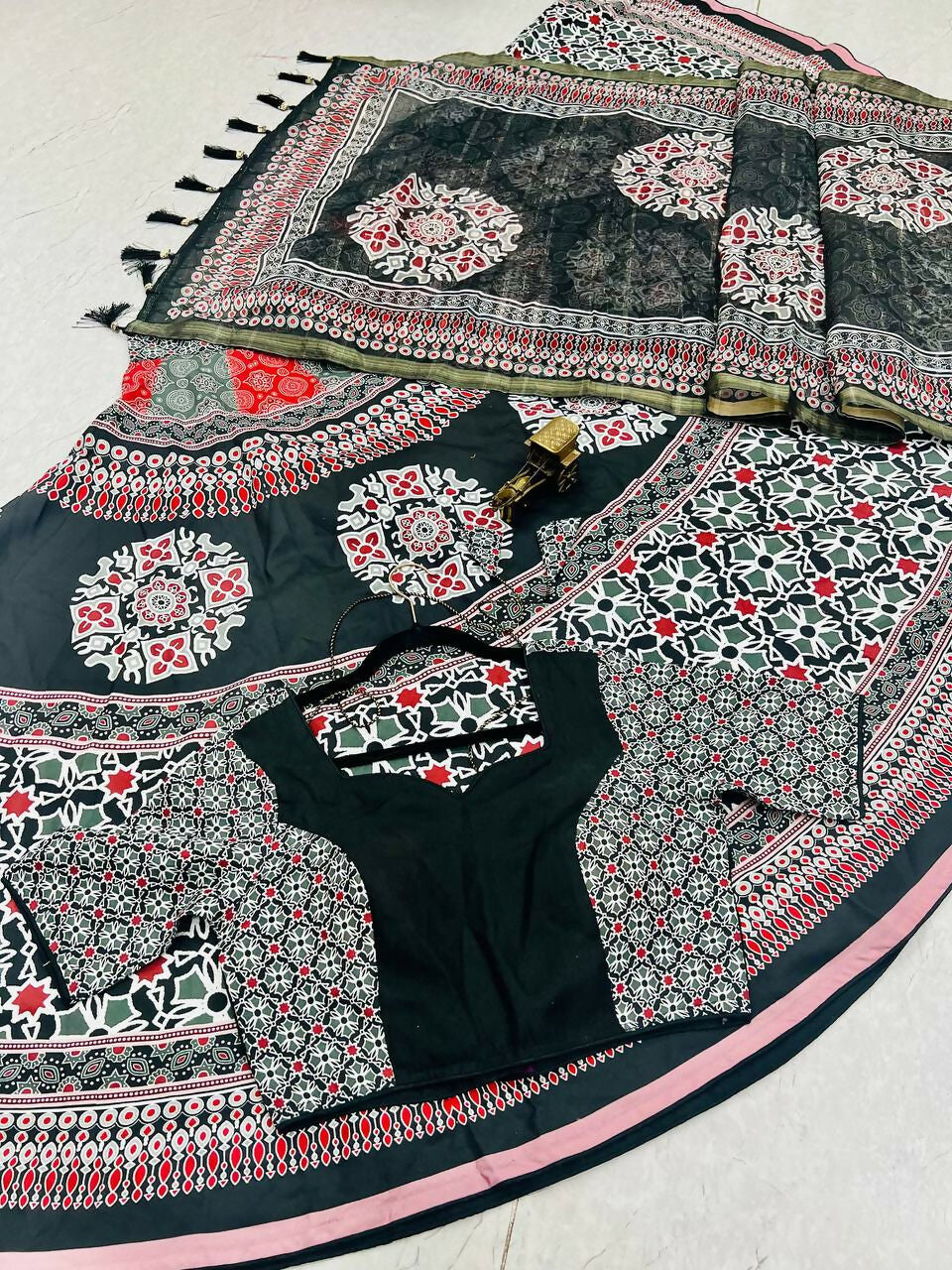 Preksha Creation Indian Navratri Special Cotton Women Lehenga Choli With print work and lucknowi print dupatta - Black - Distacart