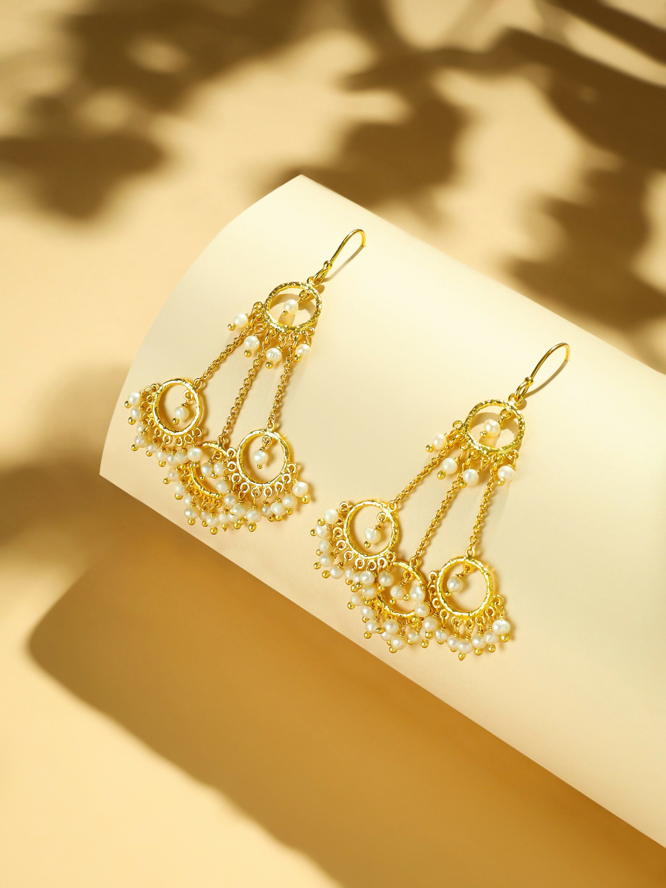Nuyug 18k Golden Ring Pearl Drops Anti Tarnish Earrings