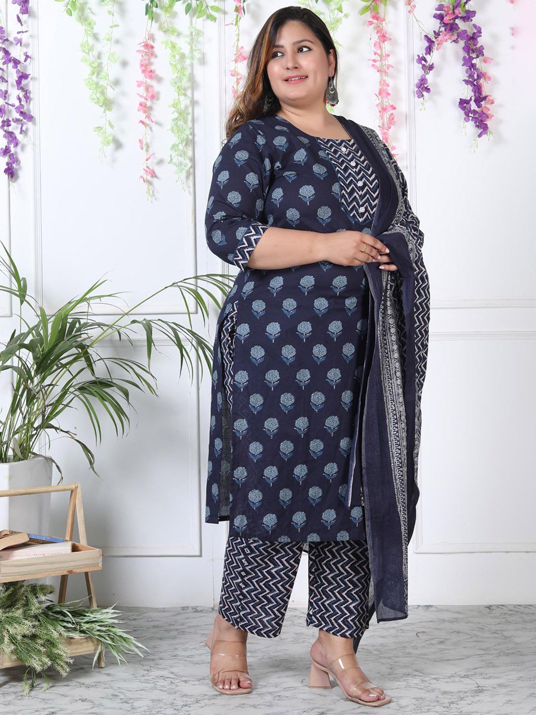 Swasti Plus Size Ethnic Motifs Printed Regular Pure Cotton Kurta with Trousers & Dupatta
