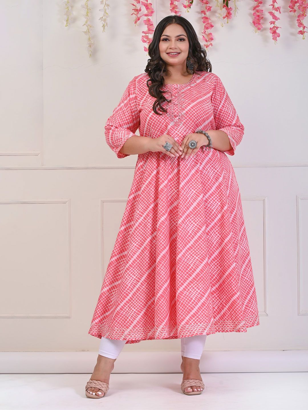 Swasti Geometric Printed Mirror Work Detailed Anarkali Kurta - Distacart