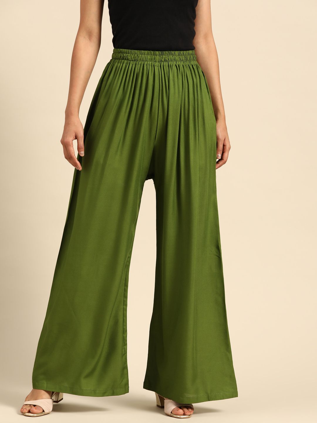 TAG 7 Women Green Solid Wide Leg Palazzos - Distacart