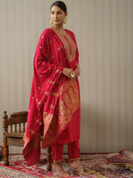 Thumbnail for Ode by House of Pataudi Pink Ethnic Motifs Straight Kurta & Trousers With Dupatta - Distacart