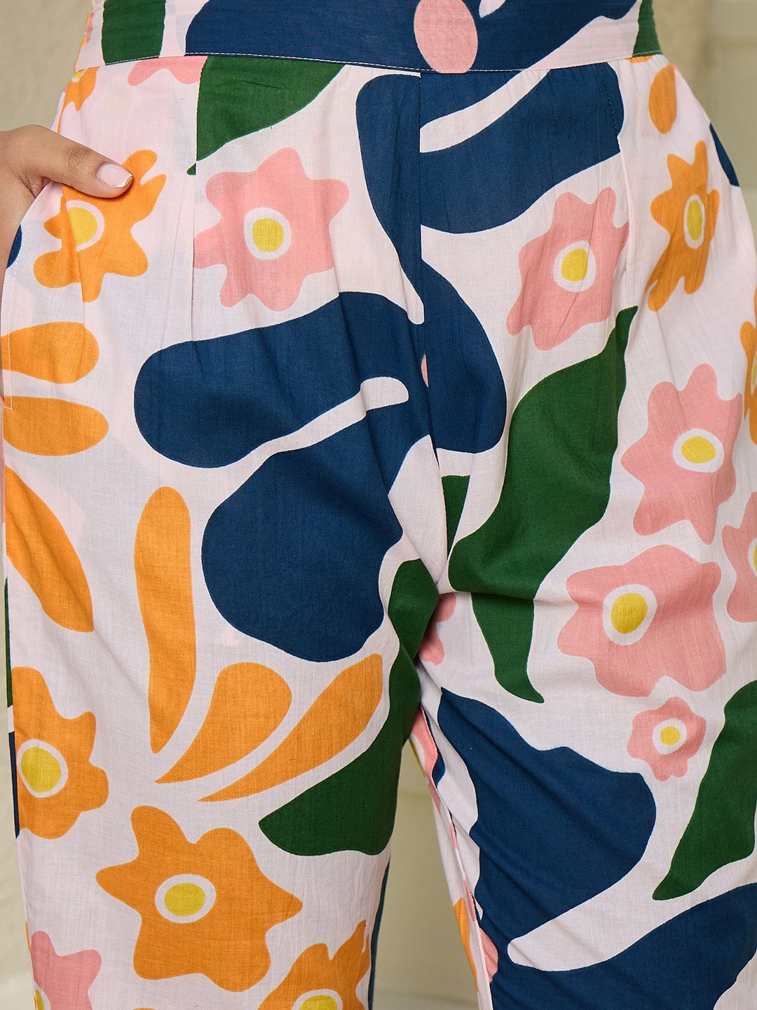 Indo Era Floral Printed V-Neck Sleeveless Pure Cotton A-Line Kurta With Trousers