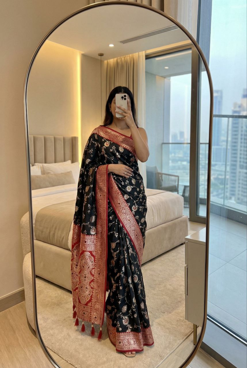 Mameraa Sarees Black Soft Silk Blend Saree With Zari Weaving Meenakari Design-Black - Dista