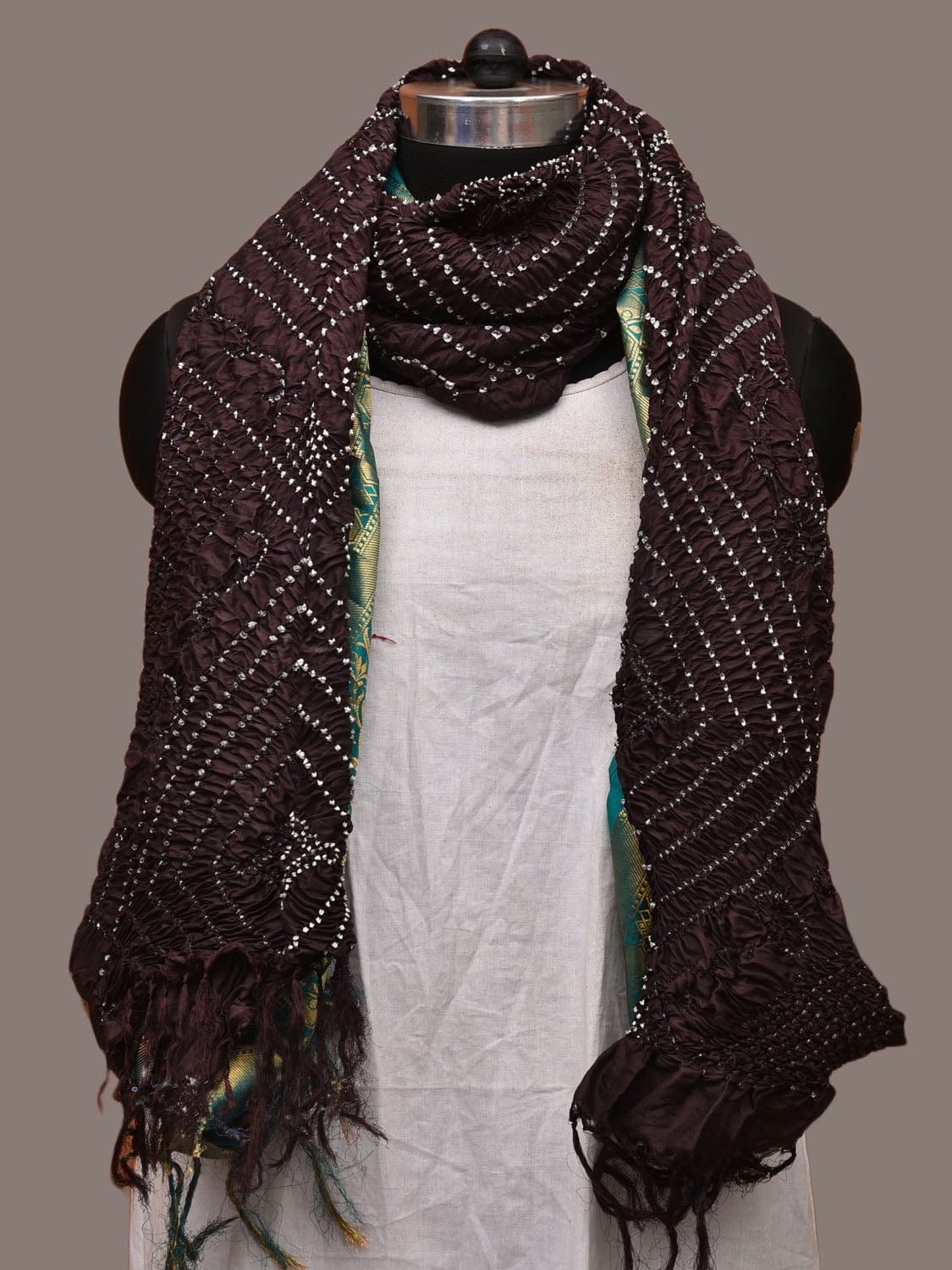 Black Bandhani Kanchipuram Silk Handloom Dupatta with Border Design - Global Threads - Distacart
