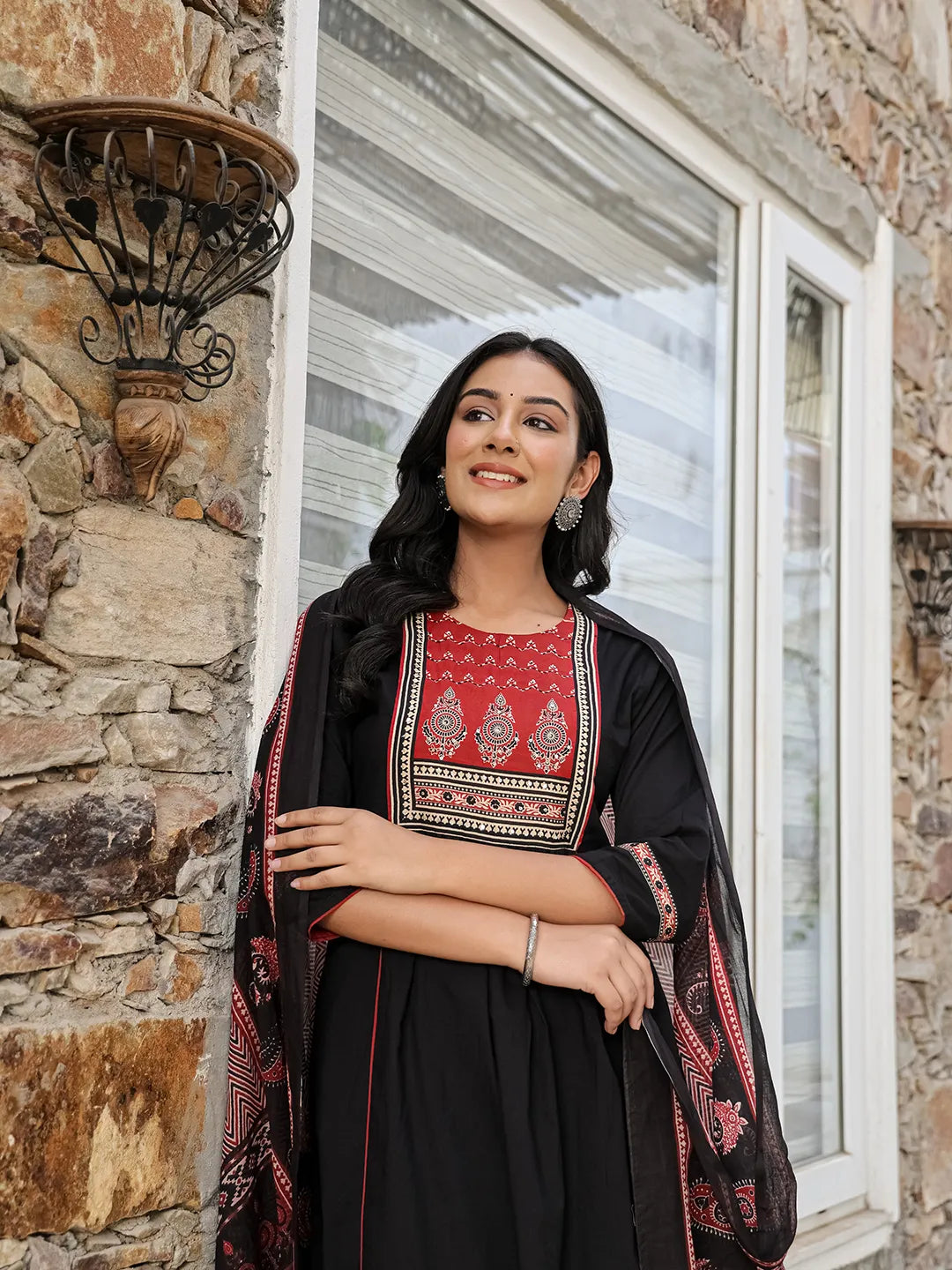 Yufta Black Cotton A Line Gathered Or Pleated Kurta Dupatta Set