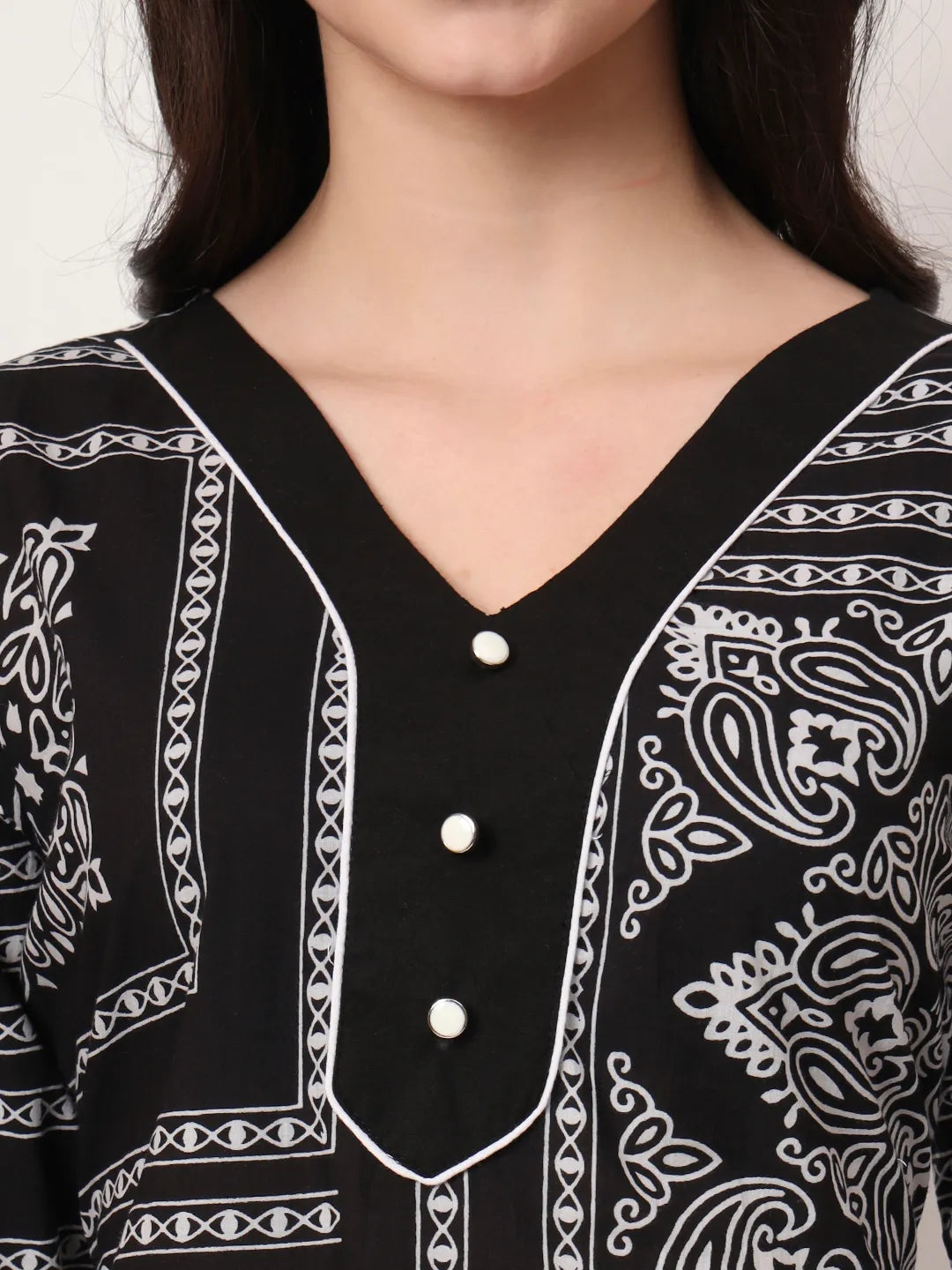 Yufta Black Cotton Straight Kurta Set