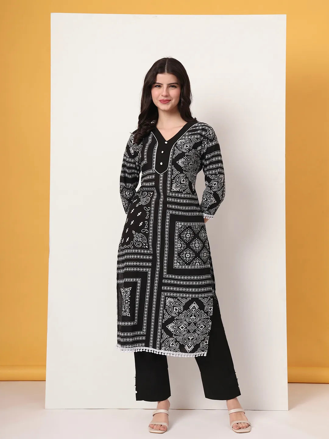 Yufta Black Cotton Straight Kurta Set