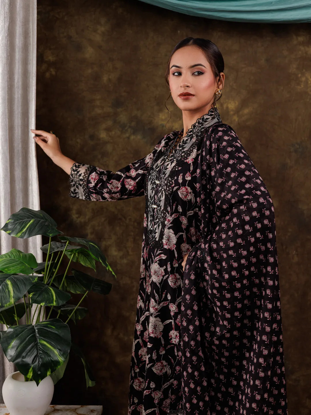 Yufta Black Floral Print Pure Cotton Beads Straight Kurta Dupatta Set With Lace Detailing - Distacart