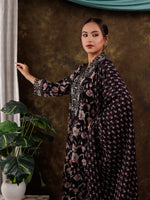 Thumbnail for Yufta Black Floral Print Pure Cotton Beads Straight Kurta Dupatta Set With Lace Detailing - Distacart