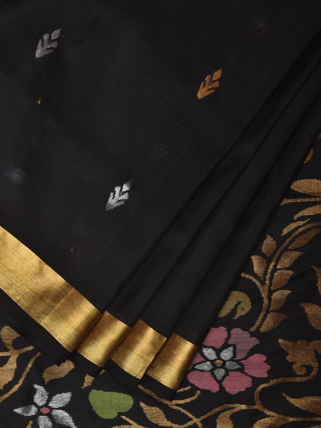 Black Uppada Silk Handloom Saree with Floral Pallu Design - Global Threads - Distacart