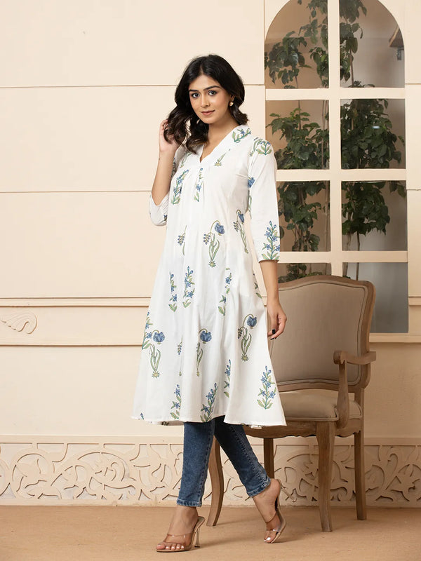 Yufta Blue & White Cotton Floral Print Aline Kurta