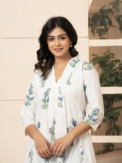 Yufta Blue & White Cotton Floral Print Aline Kurta - Distacart