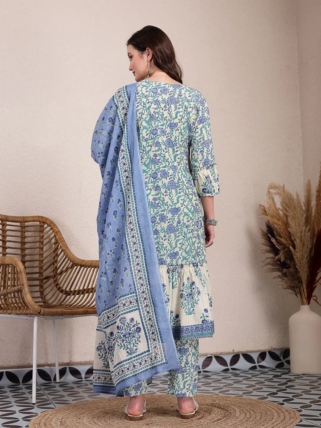 Yufta Blue And Beige Pure Cotton Floral Print Tiered Kurta Dupatta Set