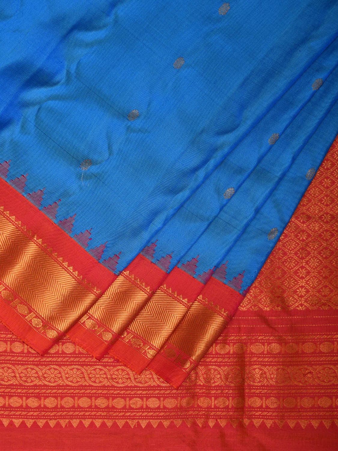 Blue and Red Gadwal Silk Handloom Saree with Mango Pallu Design - Global Threads - Distacart
