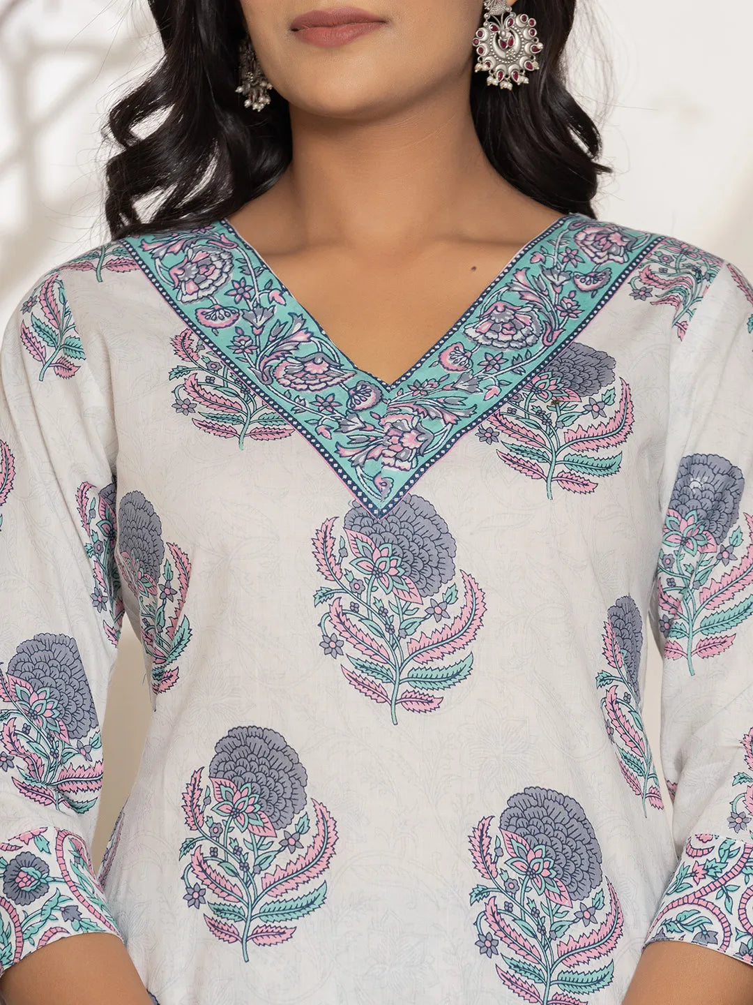 Yufta Blue & White Floral Print Cotton Straight Kurta Dupatta Set - Distacart