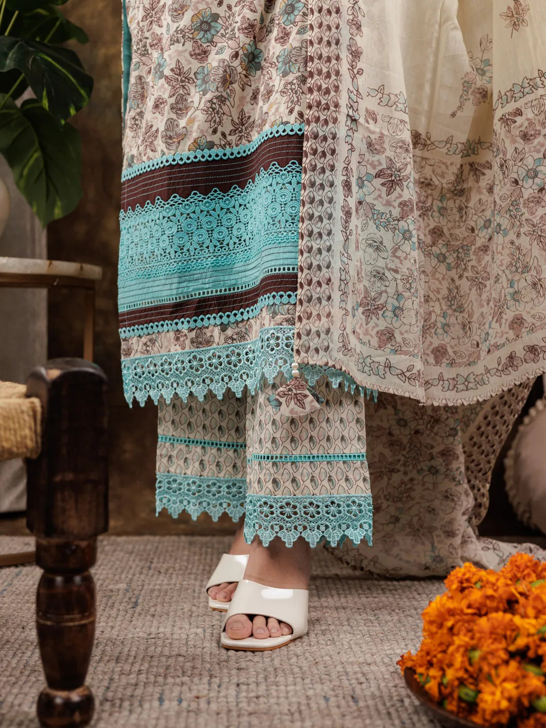 Yufta Blue Cotton Kurta Dupatta Set With Lace Detailing