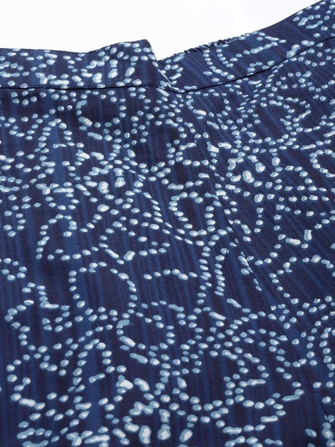 https://cdn.shopify.com/s/files/1/0341/4805/7228/files/blue-printed-cotton-night-suit-libas-6-27531001856150.jpg?v=1738399691