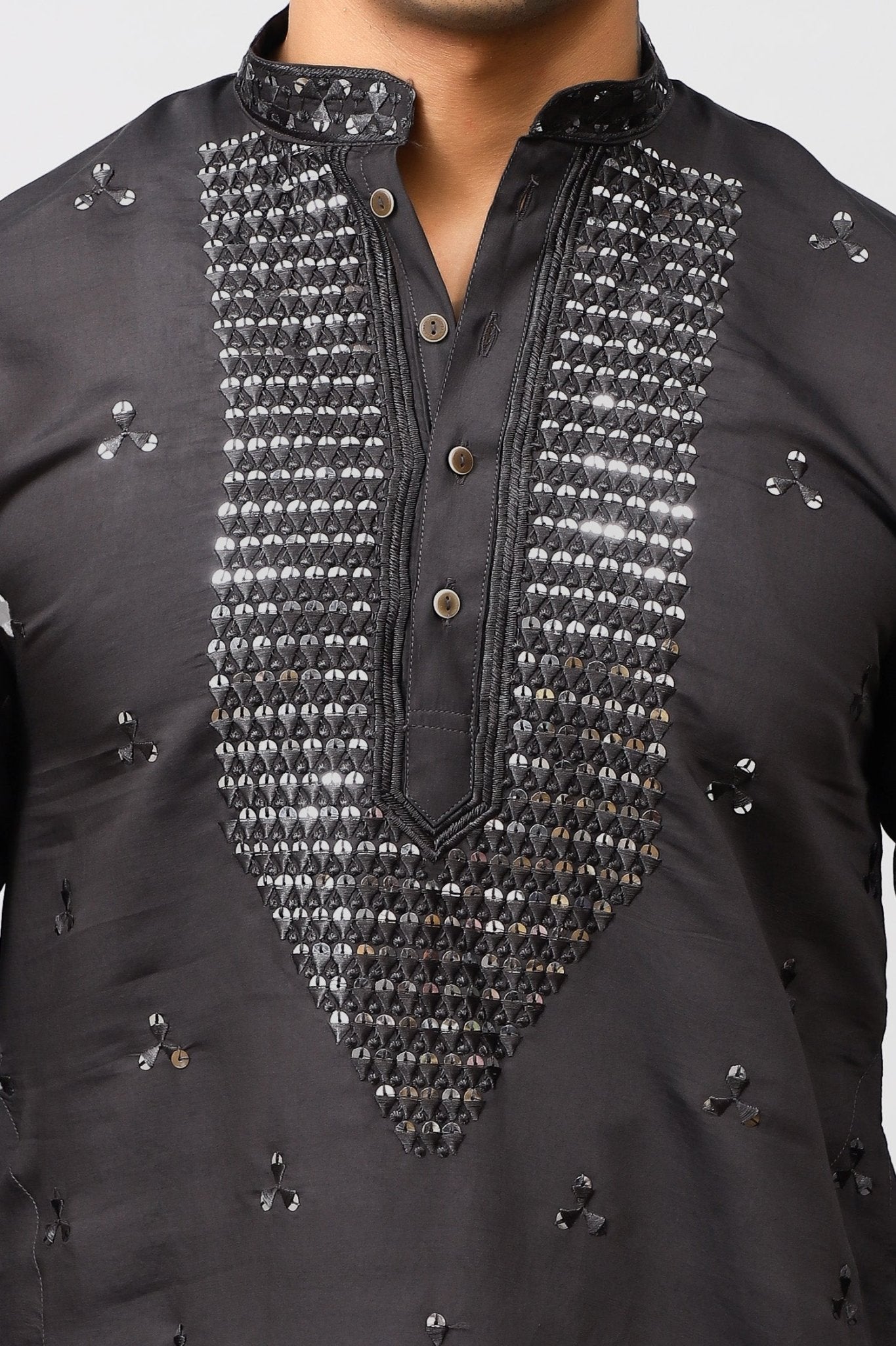 Bluesaanchi Men's Dark Grey Kurta Set with Embroidery Motif - Distacart