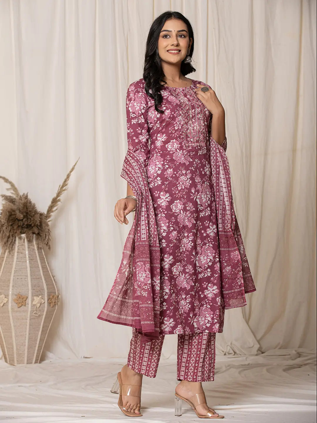 Yufta Burgundy Thread_Work Cotton Straight Kurta Trouser & Dupatta Set - Distacart