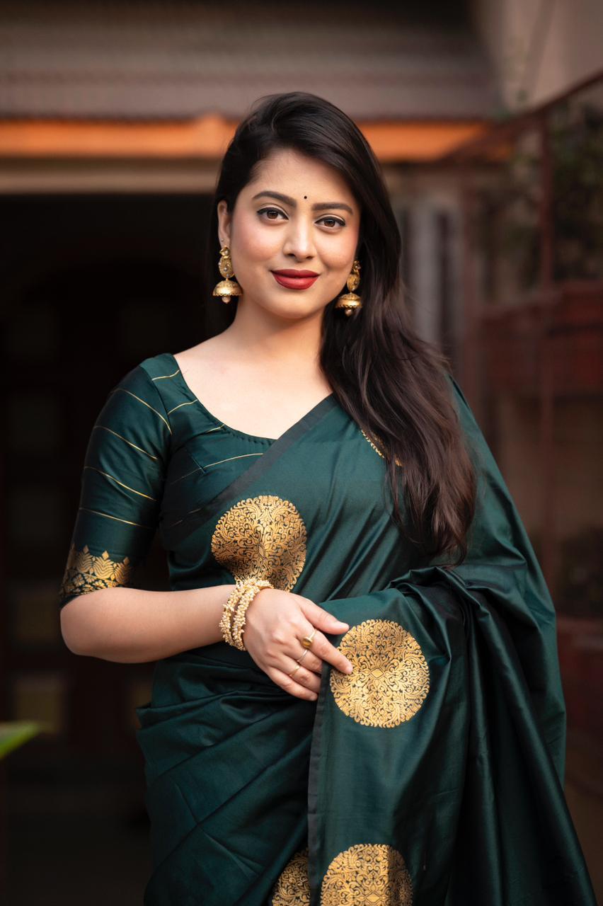 Green Silk Woven Saree with Unstitched Blouse - Hiral Fashion - Distacart