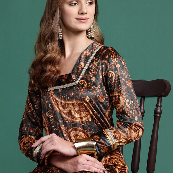 Sangria Velvet Finish Paisley Design Gotta Patti Kurta with Palazzos - Distacart