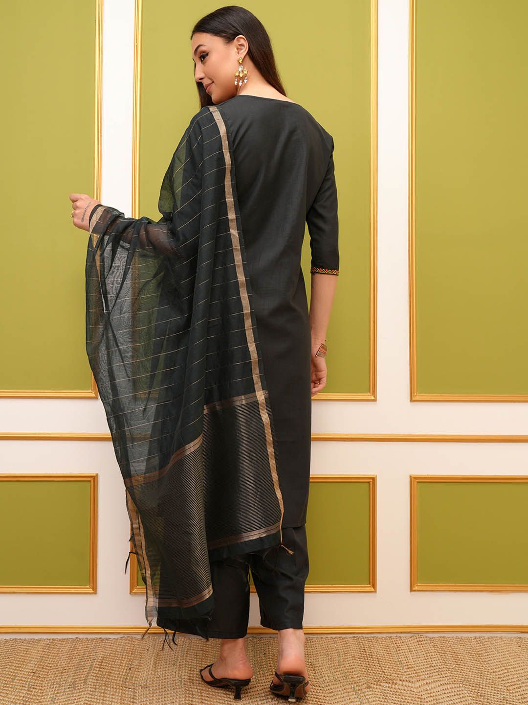 Vishudh Green Embroidered Thread Work Kurta with Palazzo & Dupatta