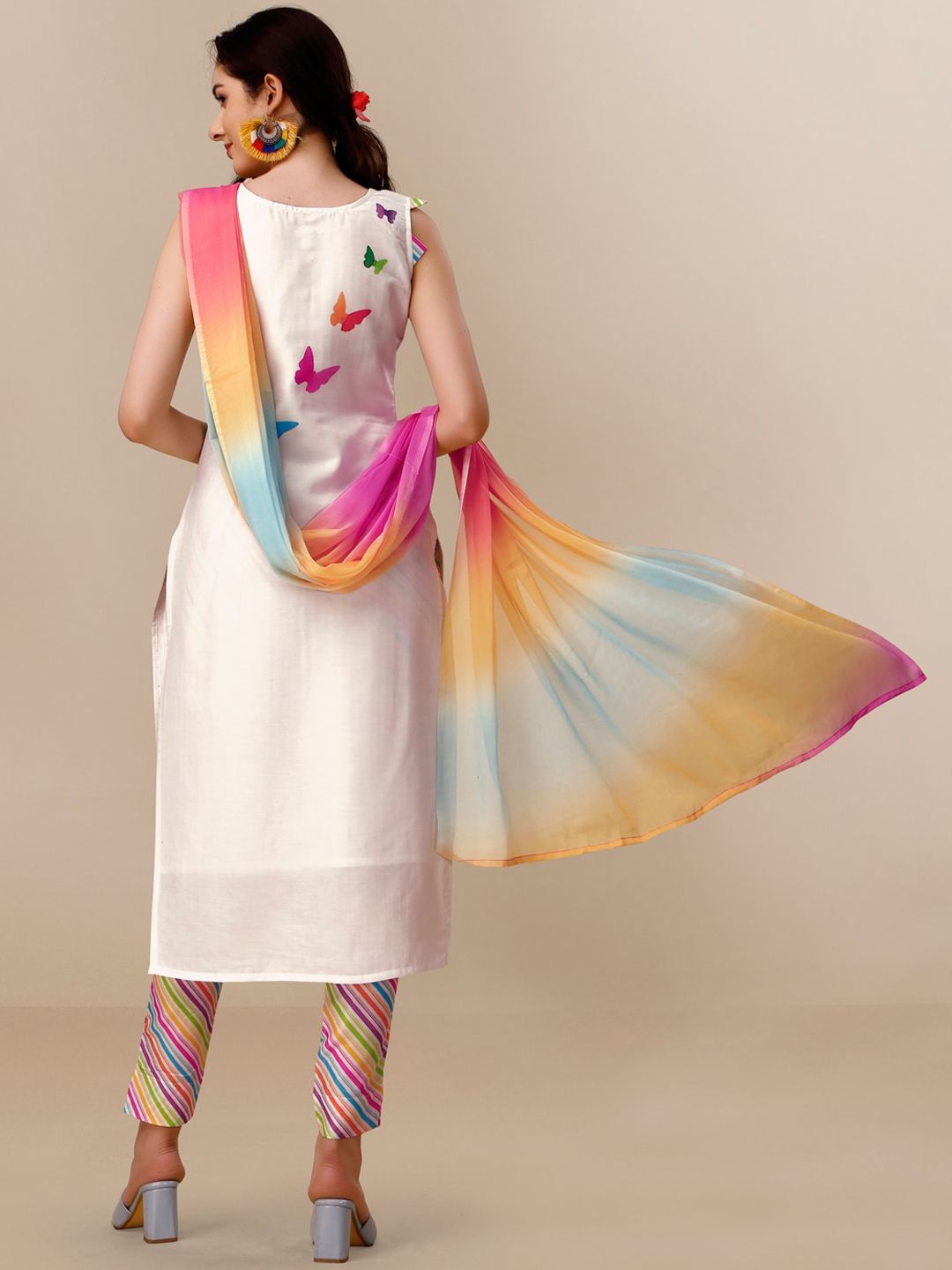 Sangria White Conversational Printed Sequinned Straight Kurta & Trouser With Dupatta