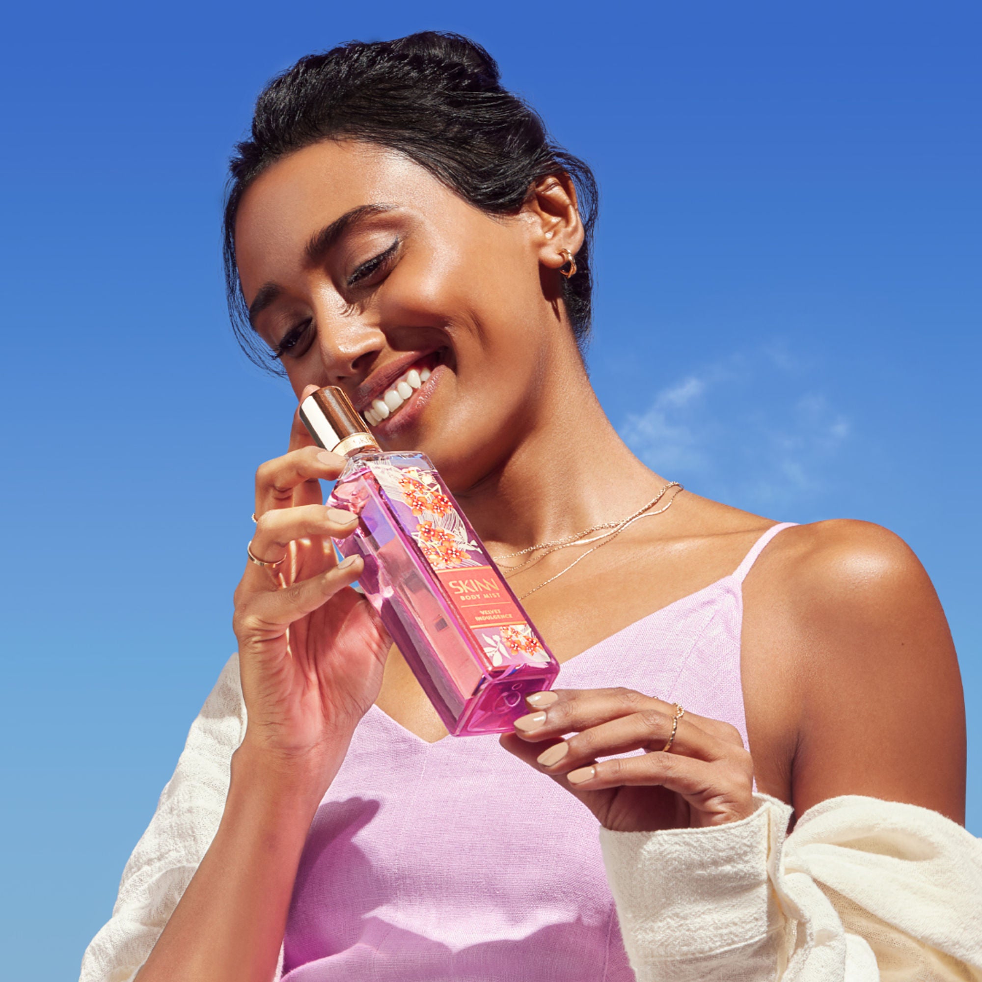 Skinn By Titan Velvet Indulgence Body Mist For Her - Dista