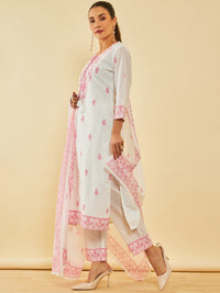 Thumbnail for Soch White & Pink Floral Printed Pure Cotton Straight Kurta With Trousers & Dupatta - Distacart
