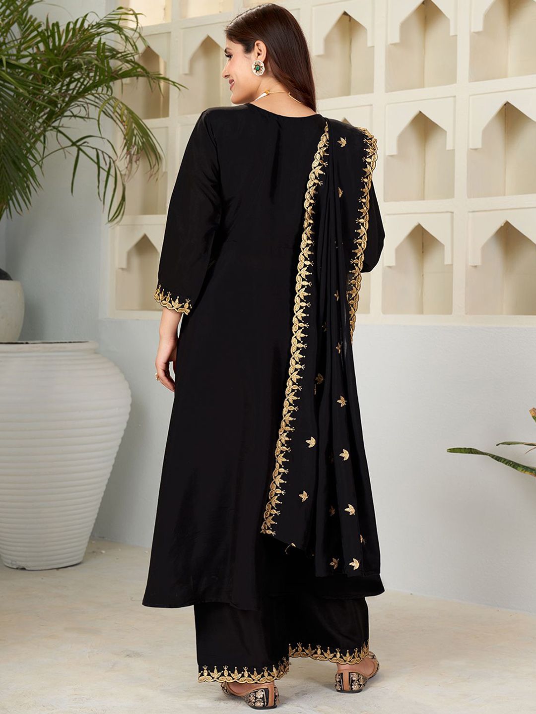 Kalini Floral Yoke Design V-Neck Thread Work Anarkali Kurta with Palazzo & Dupatta - Distacart