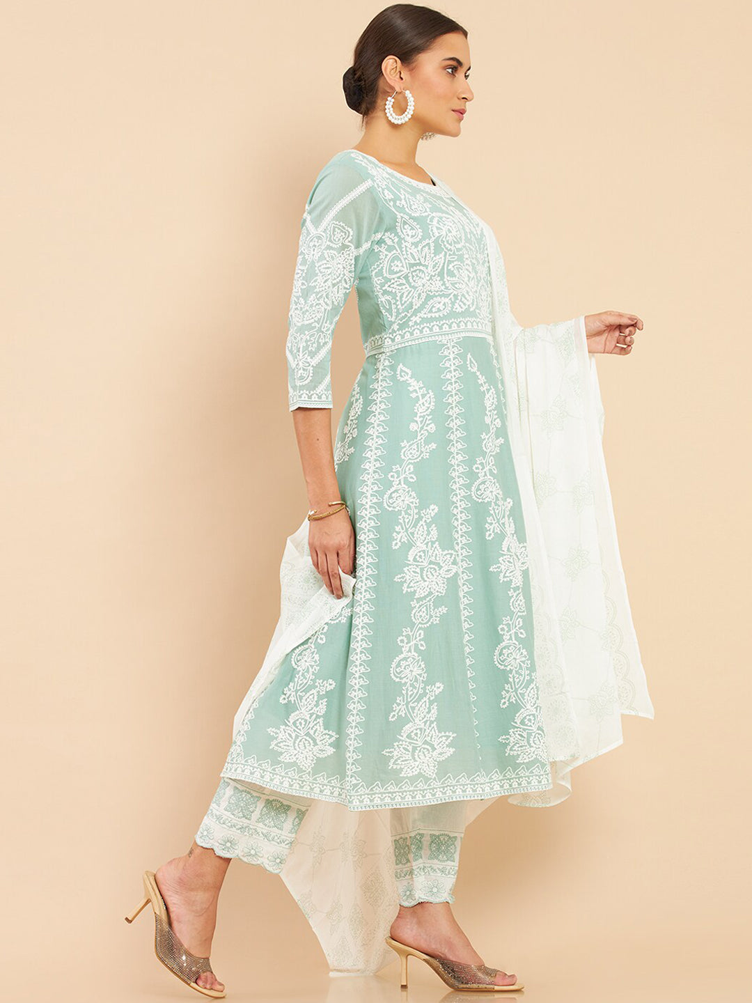 Soch Women Green Floral Embroidered Empire Thread Work Pure Cotton Kurta with Trousers & With Dupatta - Distacart