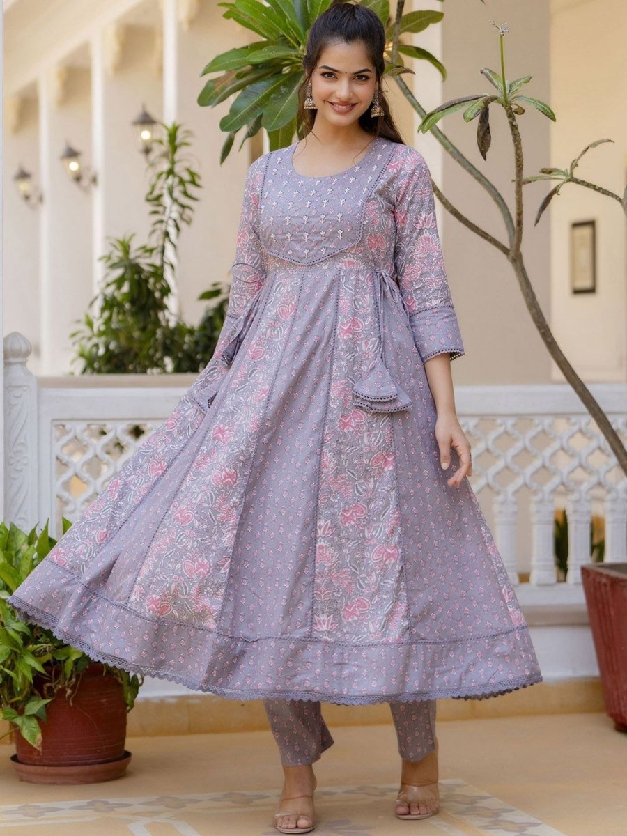 Anouk Women Floral Yoke Design Panelled Aari Work Pure Cotton Kurta with Trousers & With Dupatta