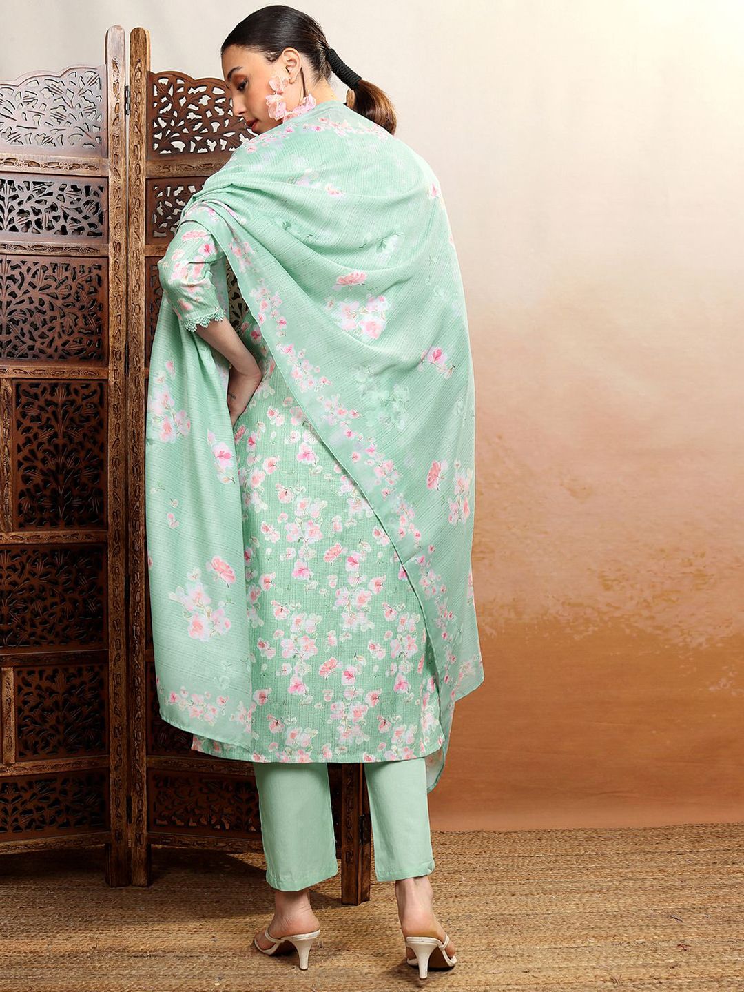 Vishudh Green Printed Gotta Patti Pure Cotton Straight Kurta With Trousers & Dupatta