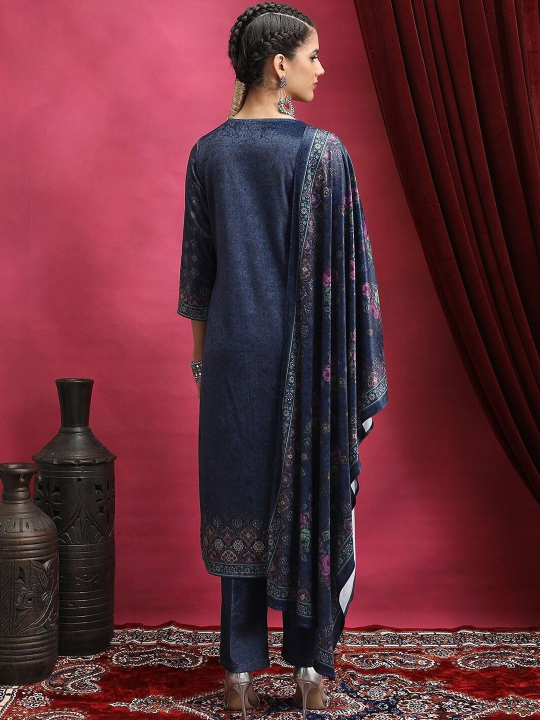 Vishudh Navy Blue Floral Printed Mandarin Collar Straight Kurta & Palazzos With Dupatta