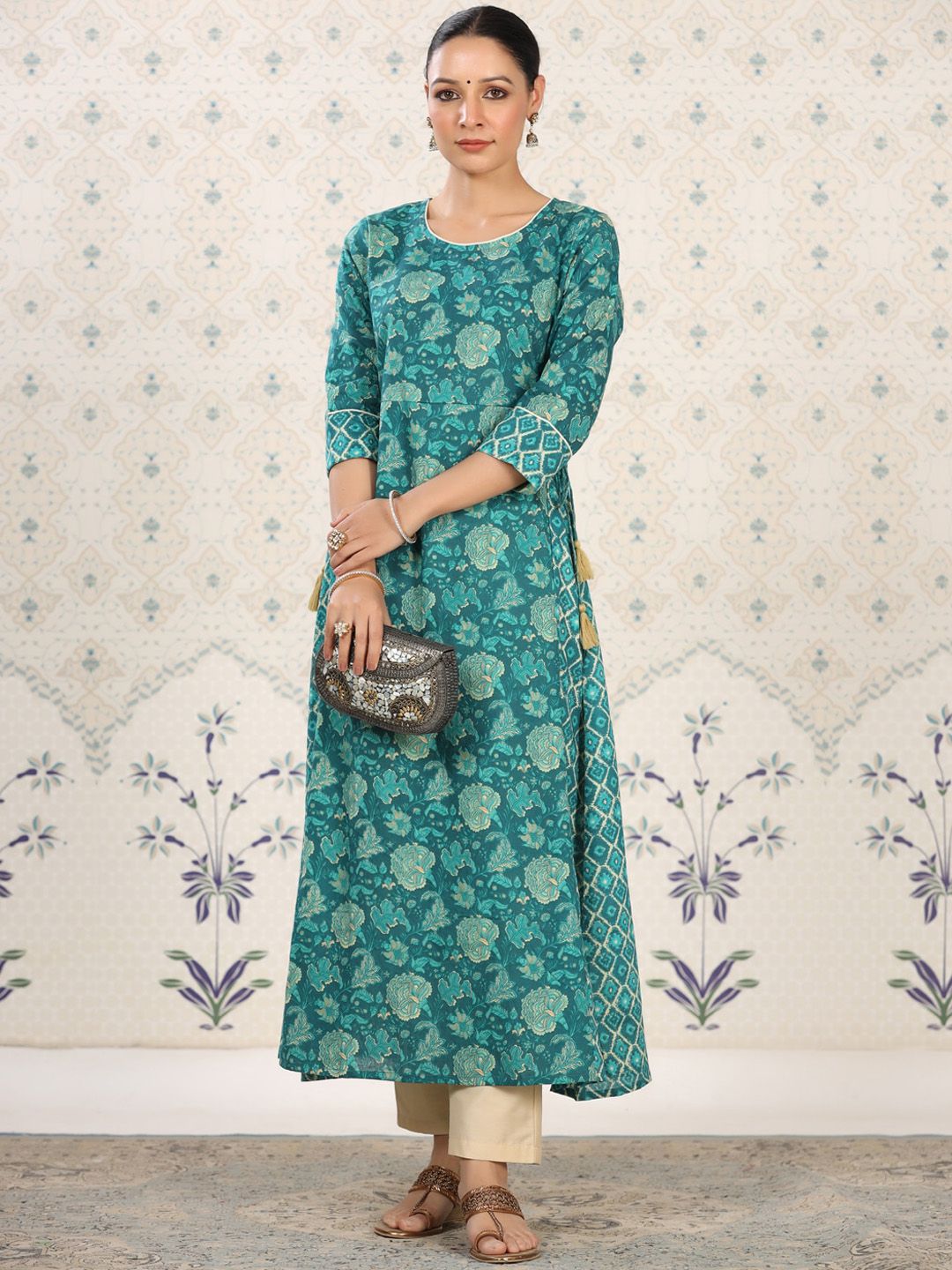 Ode by House of Pataudi Floral Printed Pure Cotton Kurta - Distacart