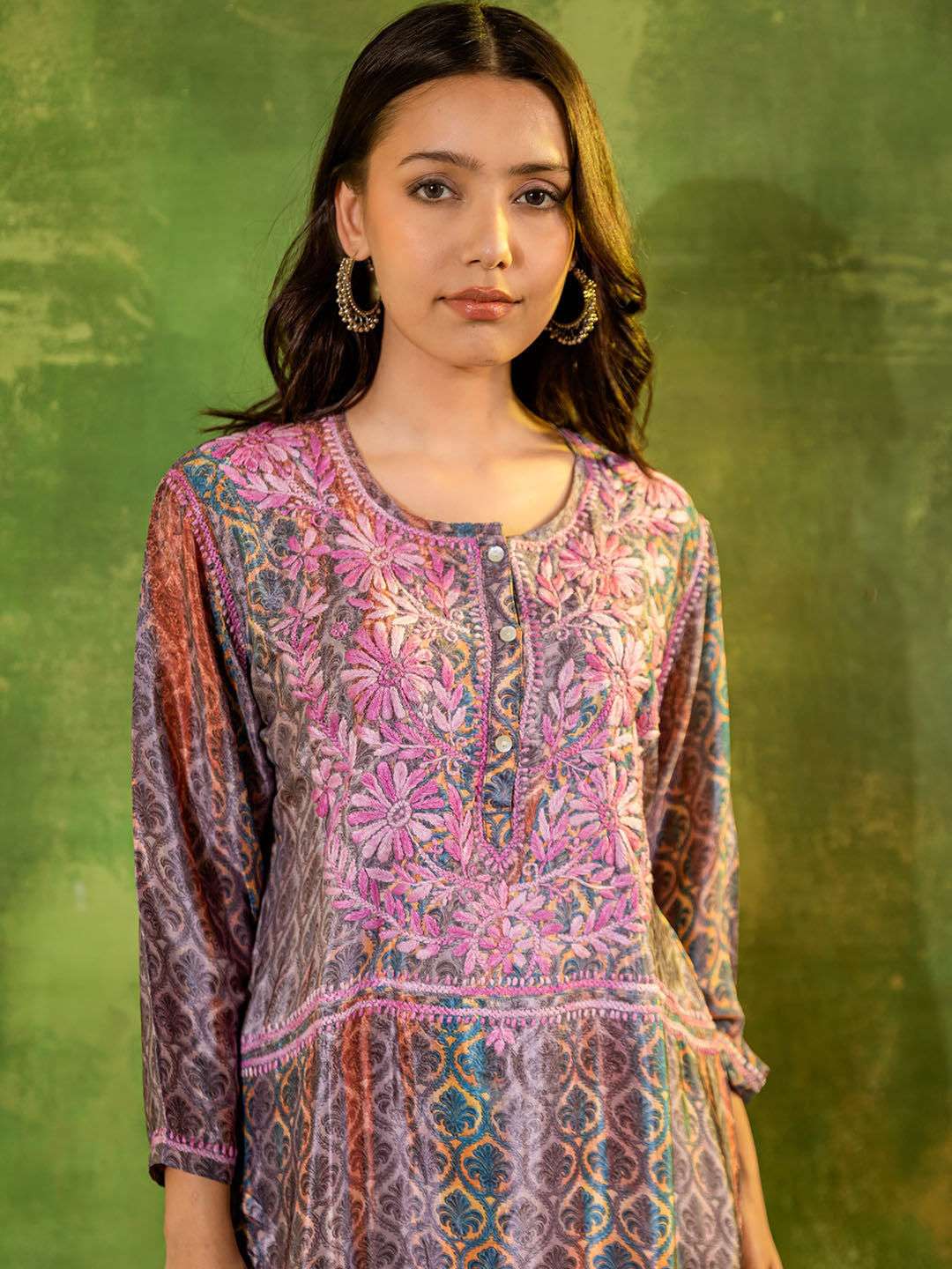 HOUSE OF KARI Floral Embroidered Regular Chikankari Straight Kurta with Palazzos - Distacart