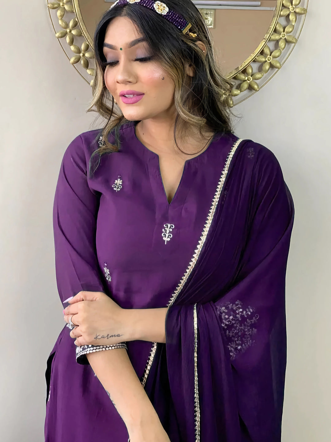 Kalini Floral Embroidered Thread Work Kurta With Trousers & Dupatta - Distacart