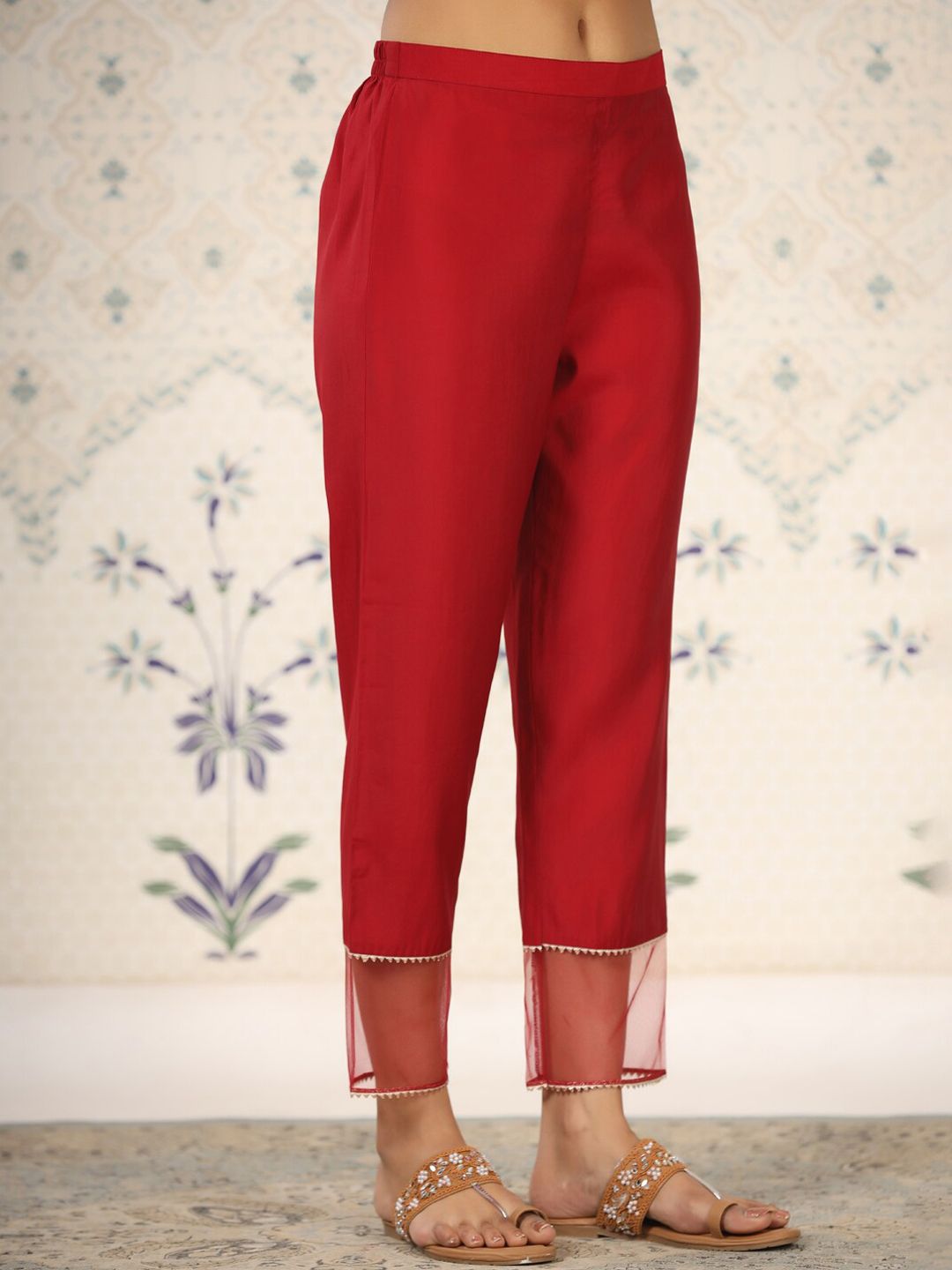 Ode by House of Pataudi Women Ethnic Motifs Yoke Design Regular Thread Work Kurta with Trousers & With - Distacart