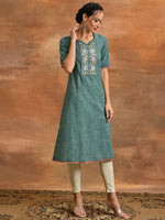 Thumbnail for Aks Ethnic Motifs Embroidered V-Neck Thread Work Kurta - Distacart