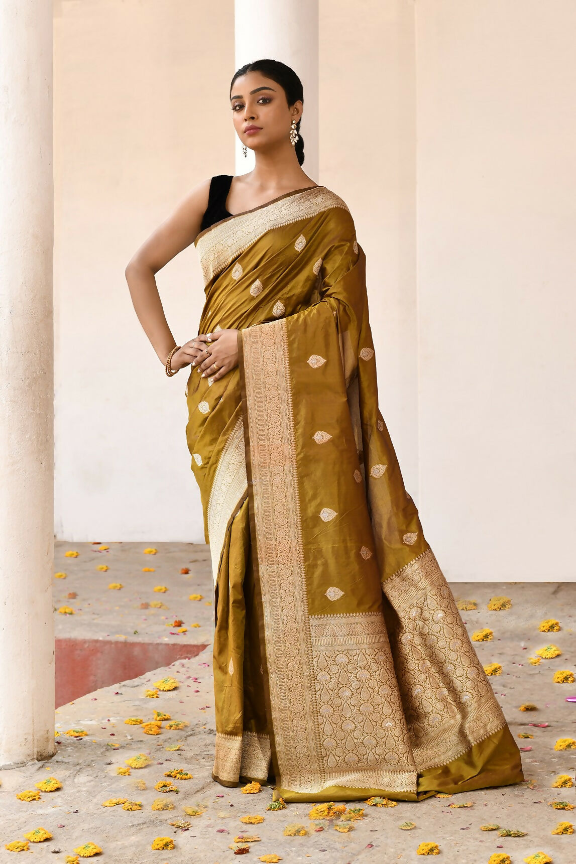 Joban Fashion Olive Pure Katan Pure Handloom Banarasi Silk Saree - Dista