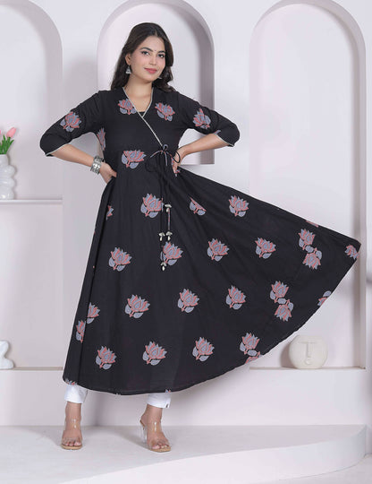 Miravan Womens Cotton Floral Print Anarkali Kurta-Black - Dista