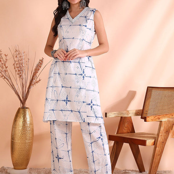 Ode by House of Pataudi Geometric Printed V-Neck Pure Cotton Straight Kurta With Trouser - Distacart