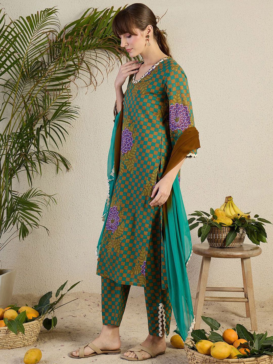 Indo Era Women Floral Printed Regular Beads and Stones Kurta with Trousers & With Dupatta