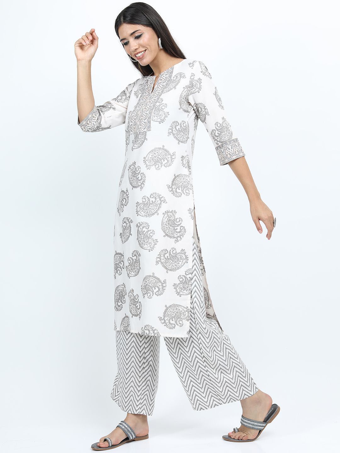 Vishudh Off White Floral Printed Notch Neck Straight Kurta With Palazzos - Distacart