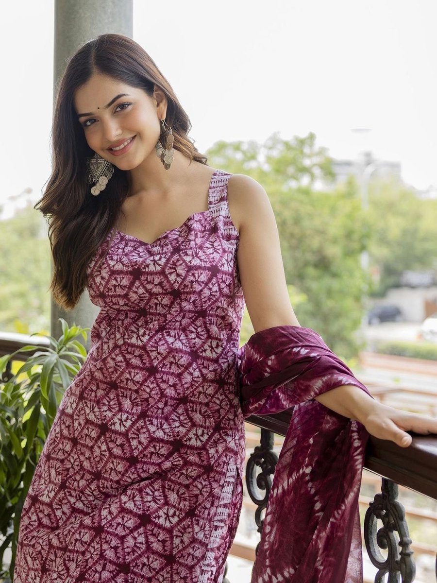 Anouk Geometric Printed Regular Pure Cotton Straight Kurta With Trousers & With Dupatta - Distacart